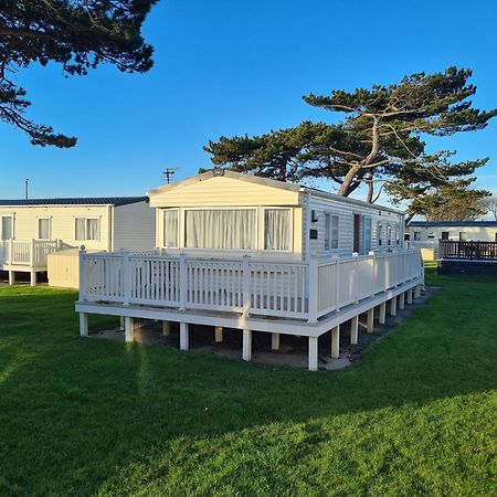 Hoburne Naish Cs129 New Milton Exterior foto
