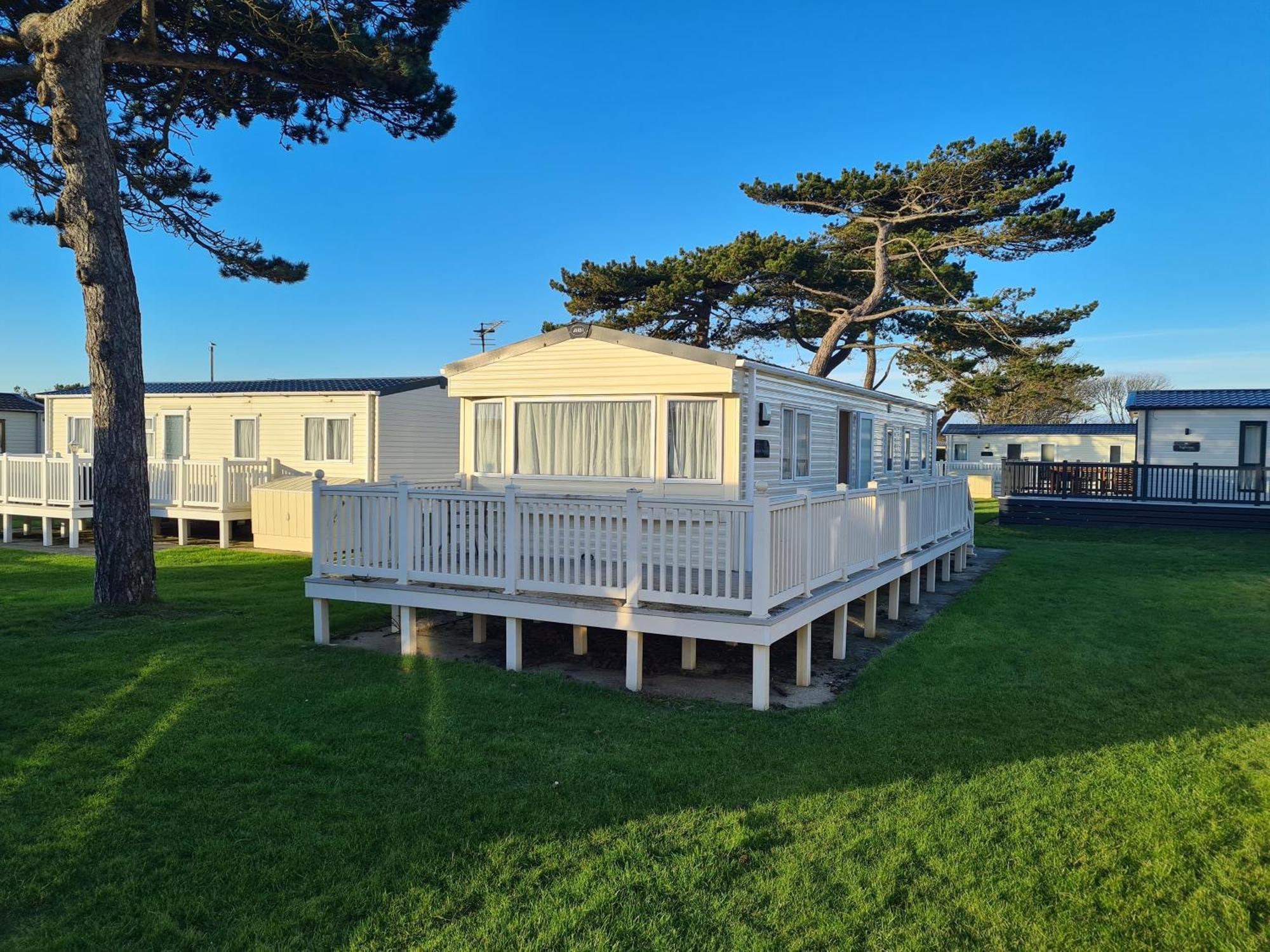 Hoburne Naish Cs129 New Milton Exterior foto